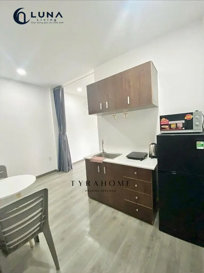 PHÒNG FULL NỘI THẤT CÓ CỬA SỔ