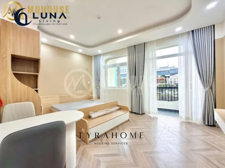 CĂN HỘ DỊCH VỤ FULL NỘI THẤT MÁY GIẶT RIÊNG CÓ BAN CÔNG