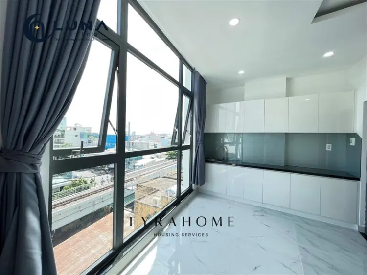 CĂN HỘ DỊCH VỤ FULL NỘI THẤT CÓ CỬA SỔ