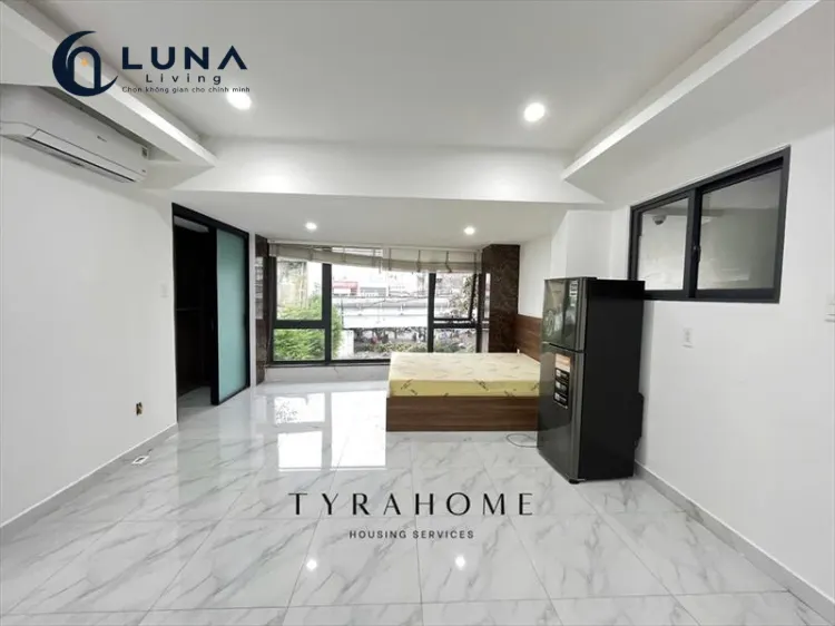 CĂN HỘ DỊCH VỤ FULL NỘI THẤT CÓ CỬA SỔ