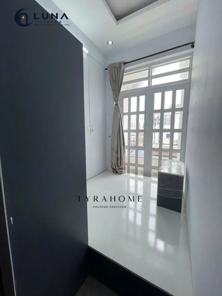 PHÒNG FULL NỘI THẤT CÓ BAN CÔNG