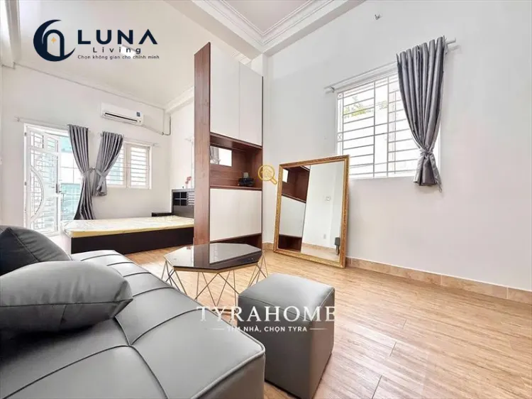 CĂN HỘ DỊCH VỤ FULL NỘI THẤT MÁY GIẶT RIÊNG CÓ BAN CÔNG