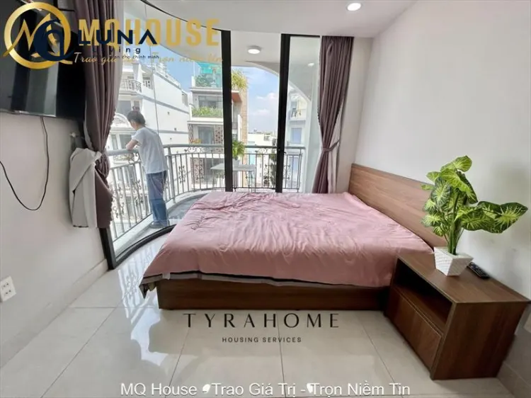PHÒNG FULL NỘI THẤT CÓ BAN CÔNG