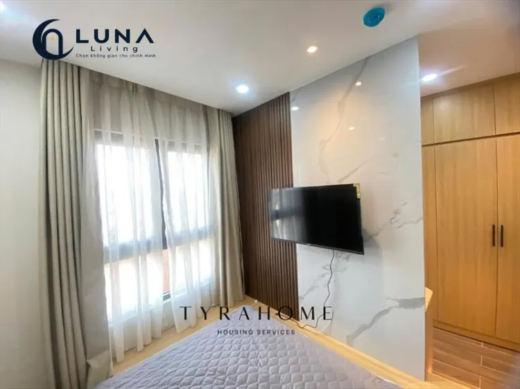 CĂN HỘ DỊCH VỤ FULL NỘI THẤT MÁY GIẶT RIÊNG CÓ BAN CÔNG