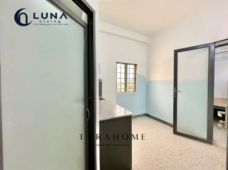 PHÒNG FULL NỘI THẤT CÓ CỬA SỔ