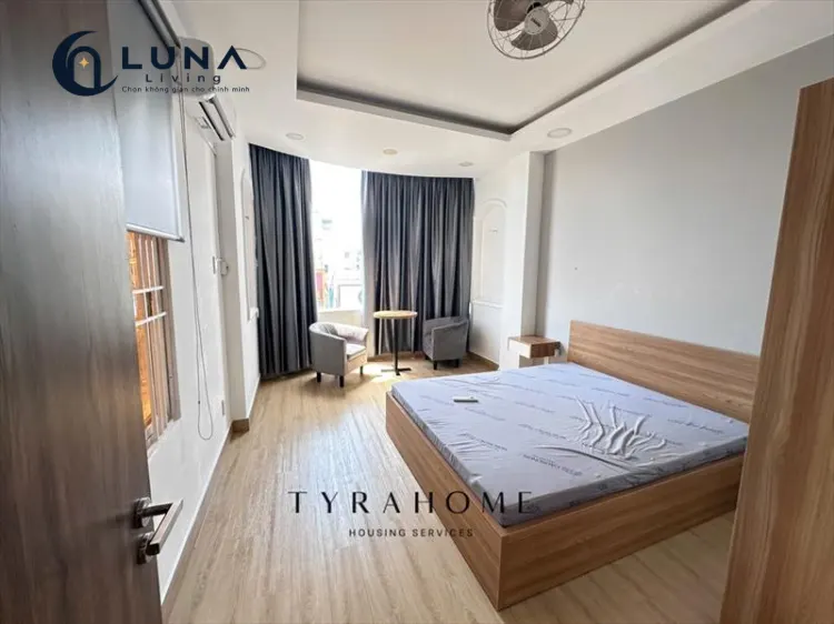 CĂN HỘ DỊCH VỤ FULL NỘI THẤT MÁY GIẶT RIÊNG CÓ CỬA SỔ