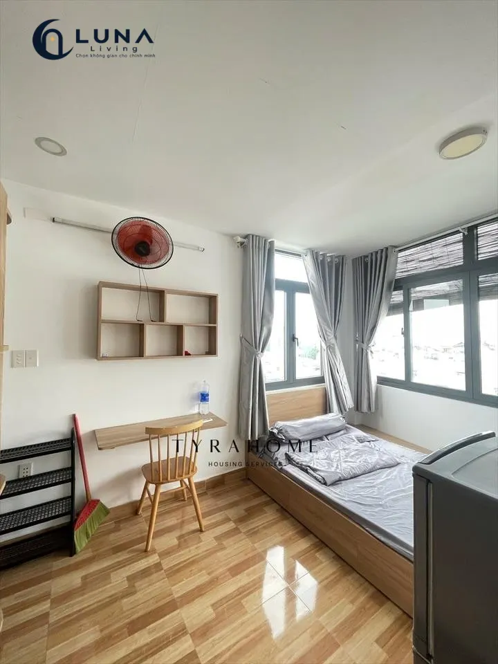 PHÒNG FULL NỘI THẤT CÓ CỬA SỔ