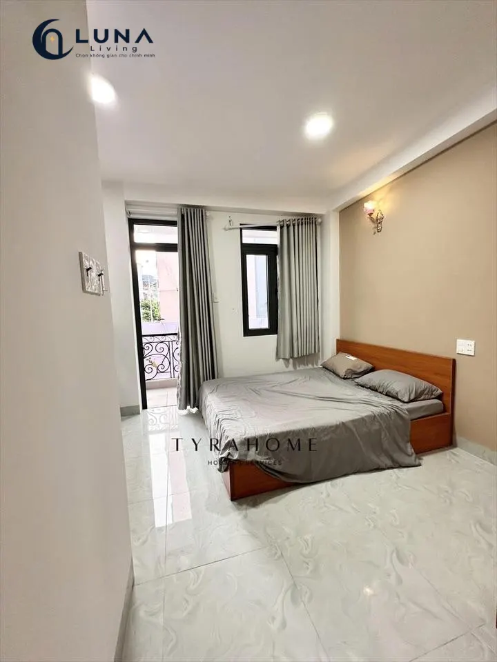 PHÒNG FULL NỘI THẤT CÓ BAN CÔNG