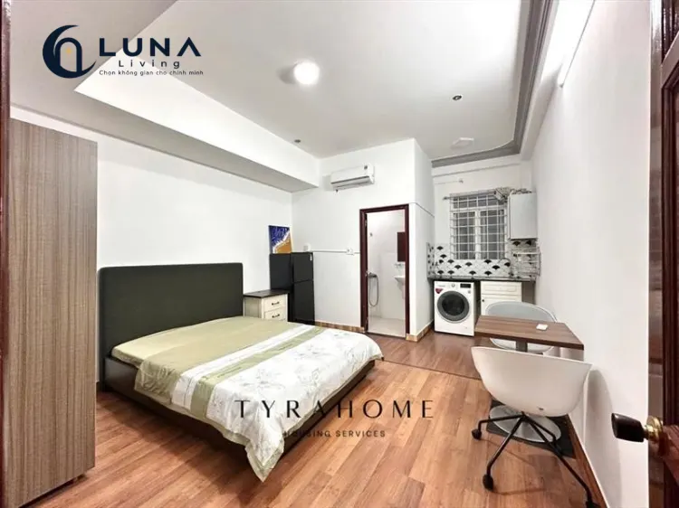 PHÒNG FULL NỘI THẤT MÁY GIẶT RIÊNG CÓ CỬA SỔ