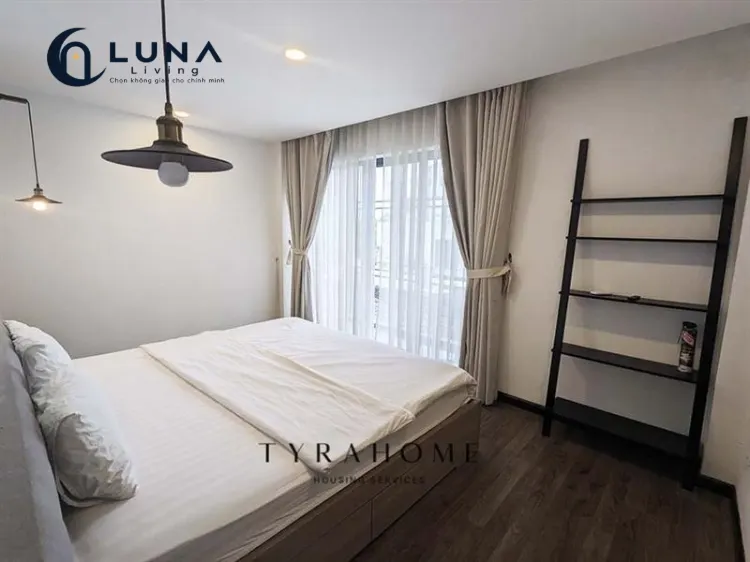 CĂN HỘ DỊCH VỤ FULL NỘI THẤT MÁY GIẶT RIÊNG CÓ BAN CÔNG