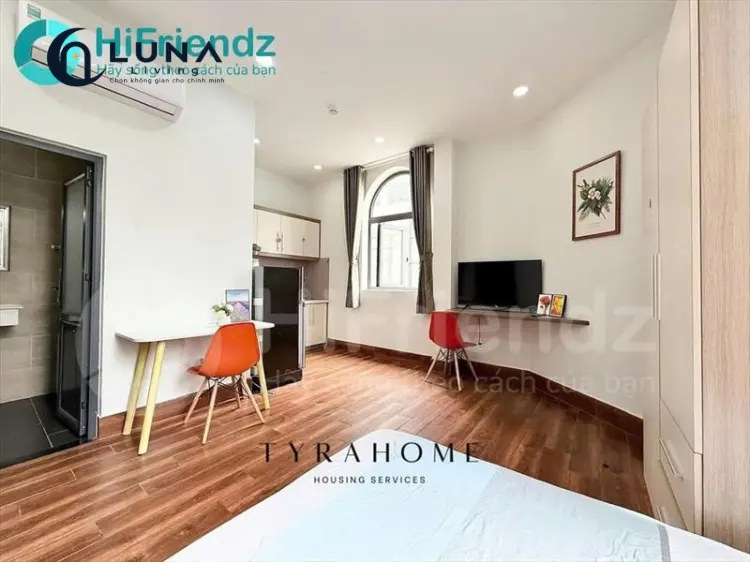 PHÒNG FULL NỘI THẤT CÓ CỬA SỔ