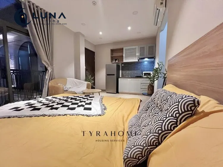 CĂN HỘ DỊCH VỤ FULL NỘI THẤT CÓ BAN CÔNG