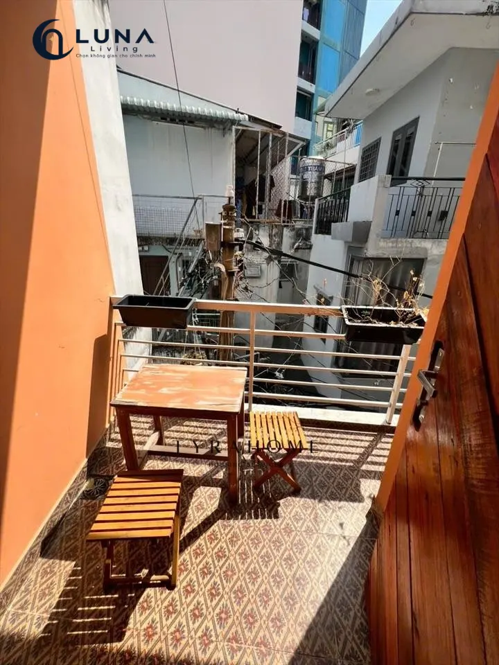 PHÒNG FULL NỘI THẤT CÓ BAN CÔNG