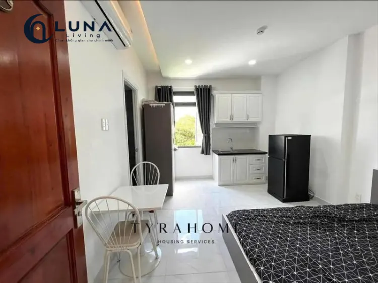 PHÒNG FULL NỘI THẤT CÓ CỬA SỔ