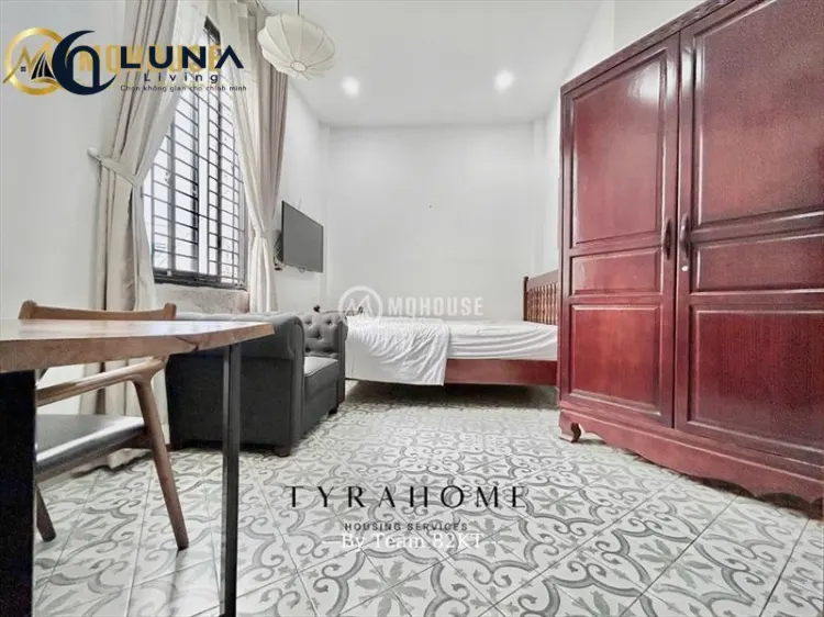 PHÒNG FULL NỘI THẤT CÓ CỬA SỔ