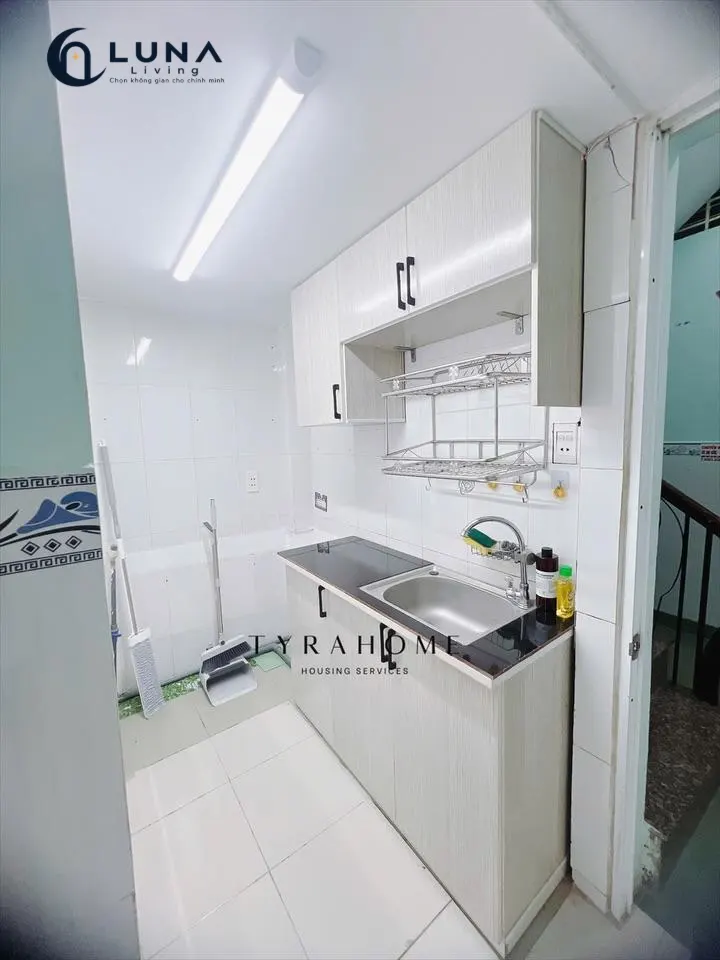 PHÒNG FULL NỘI THẤT CÓ CỬA SỔ