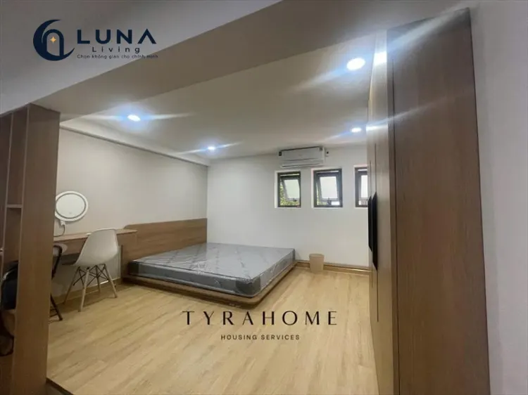 PHÒNG FULL NỘI THẤT CÓ CỬA SỔ
