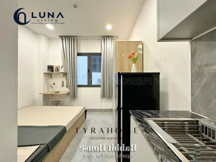 PHÒNG FULL NỘI THẤT CÓ CỬA SỔ