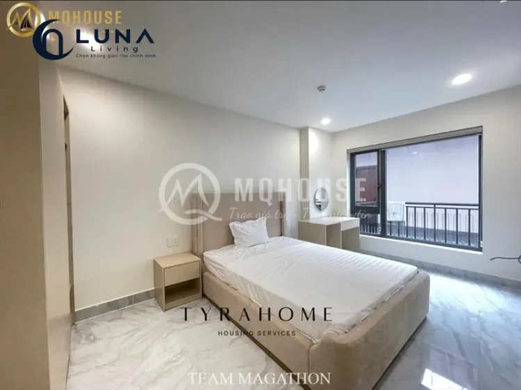 CĂN HỘ DỊCH VỤ FULL NỘI THẤT CÓ CỬA SỔ