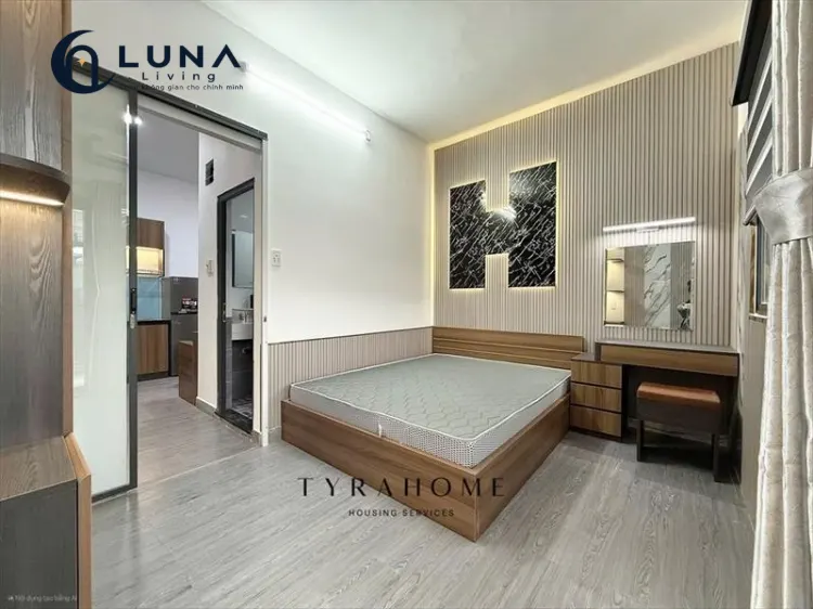 CĂN HỘ DỊCH VỤ FULL NỘI THẤT MÁY GIẶT RIÊNG CÓ BAN CÔNG