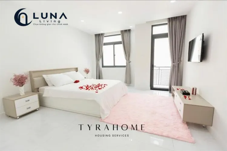 CĂN HỘ DỊCH VỤ FULL NỘI THẤT CÓ BAN CÔNG