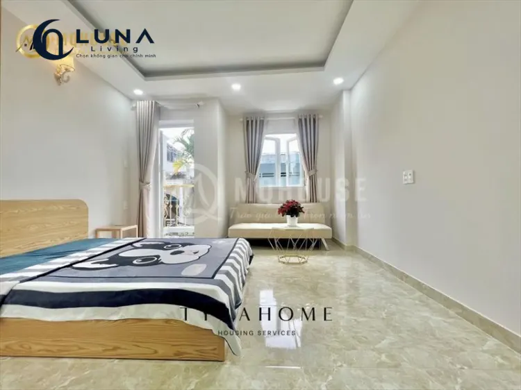 PHÒNG FULL NỘI THẤT CÓ BAN CÔNG