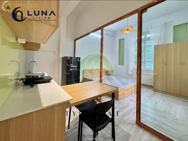CĂN HỘ DỊCH VỤ FULL NỘI THẤT MÁY GIẶT RIÊNG CÓ CỬA SỔ