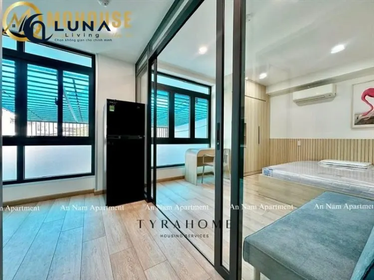 CĂN HỘ DỊCH VỤ FULL NỘI THẤT CÓ CỬA SỔ