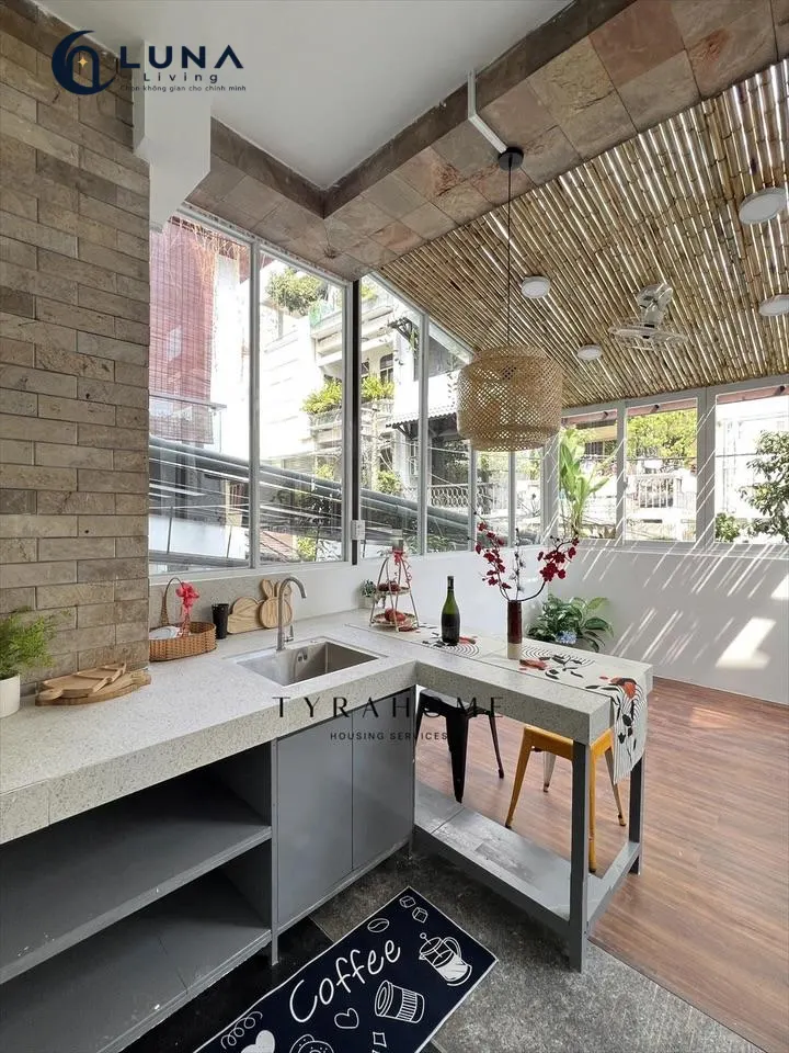 CĂN HỘ DỊCH VỤ FULL NỘI THẤT CÓ CỬA SỔ