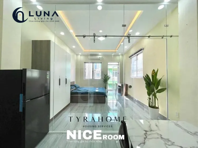 CĂN HỘ DỊCH VỤ FULL NỘI THẤT MÁY GIẶT RIÊNG CÓ BAN CÔNG