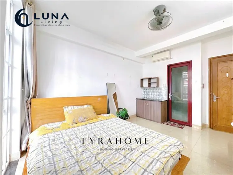 PHÒNG FULL NỘI THẤT CÓ CỬA SỔ