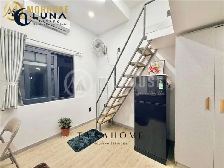 PHÒNG FULL NỘI THẤT CÓ CỬA SỔ