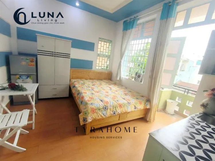 CĂN HỘ DỊCH VỤ FULL NỘI THẤT MÁY GIẶT RIÊNG CÓ BAN CÔNG