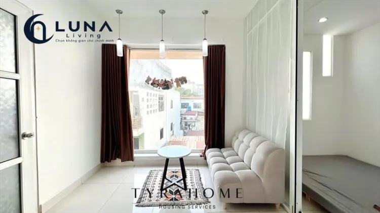 PHÒNG FULL NỘI THẤT CÓ CỬA SỔ