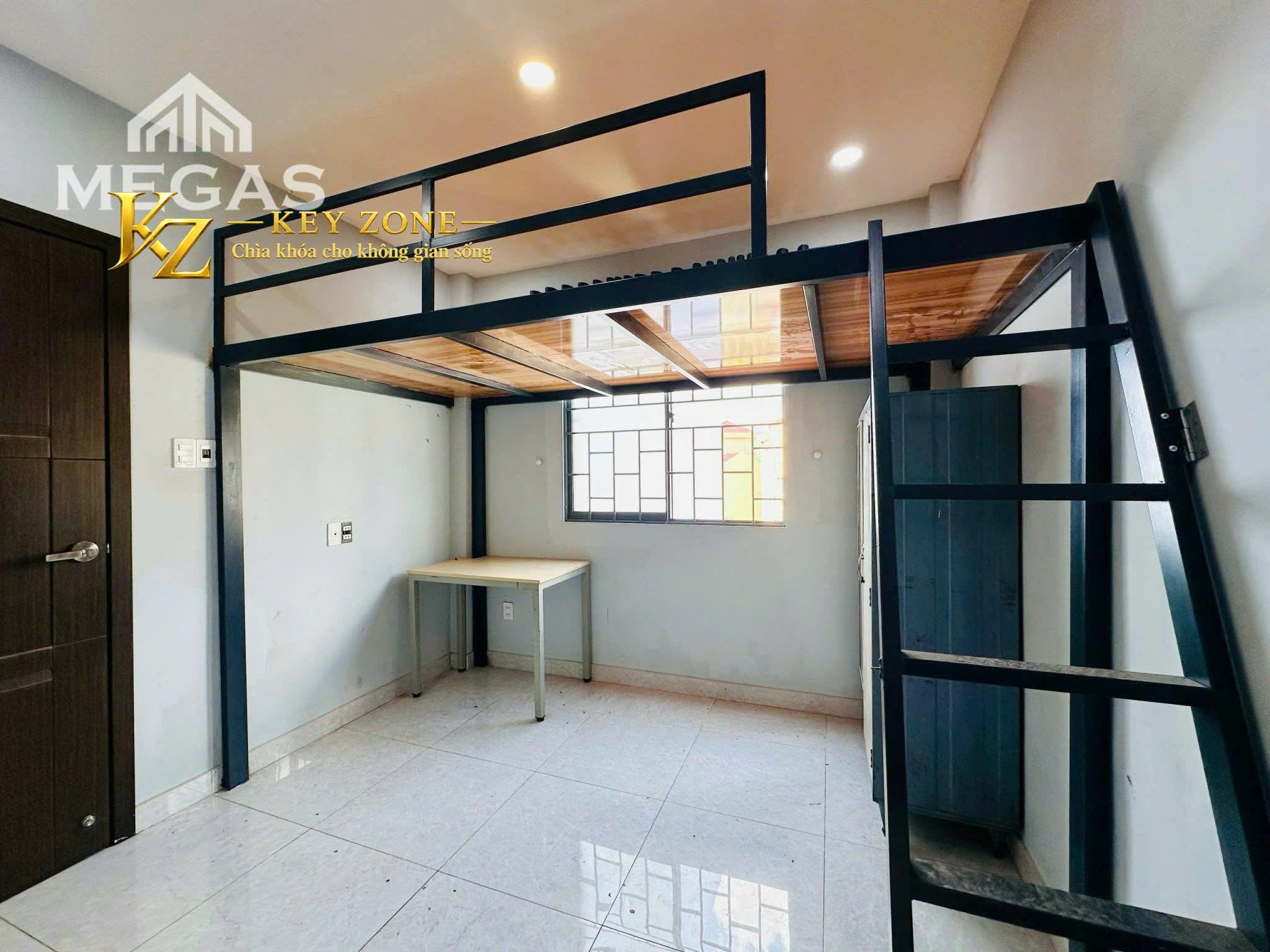PHÒNG GÁC CỬA SỔ TRỜI