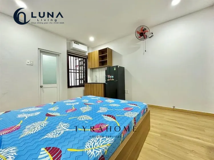 CĂN HỘ DỊCH VỤ FULL NỘI THẤT CÓ BAN CÔNG