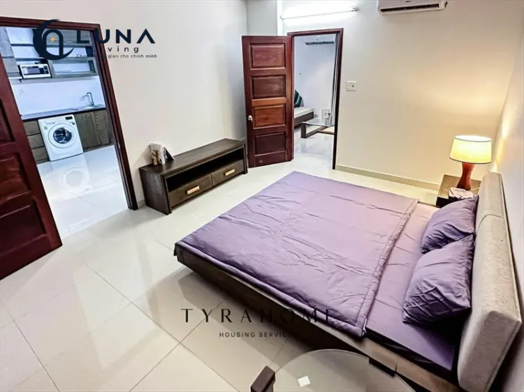 CĂN HỘ DỊCH VỤ FULL NỘI THẤT MÁY GIẶT RIÊNG CÓ BAN CÔNG