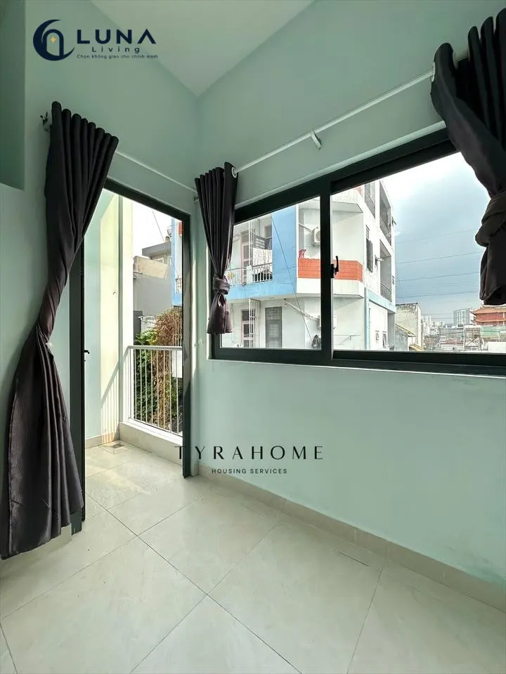 PHÒNG FULL NỘI THẤT CÓ CỬA SỔ