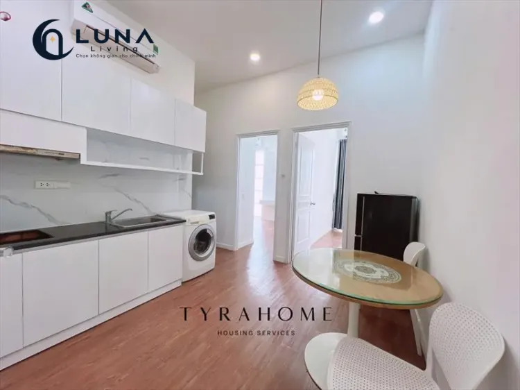 PHÒNG FULL NỘI THẤT MÁY GIẶT RIÊNG CÓ CỬA SỔ