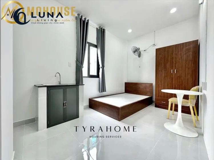 PHÒNG FULL NỘI THẤT CÓ CỬA SỔ