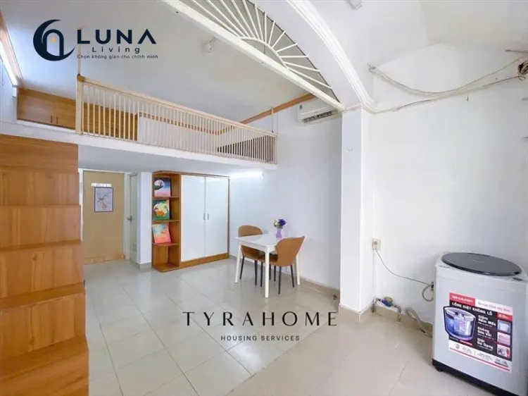 PHÒNG FULL NỘI THẤT CÓ CỬA SỔ