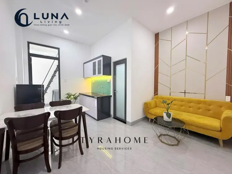 CĂN HỘ DỊCH VỤ FULL NỘI THẤT MÁY GIẶT RIÊNG CÓ BAN CÔNG
