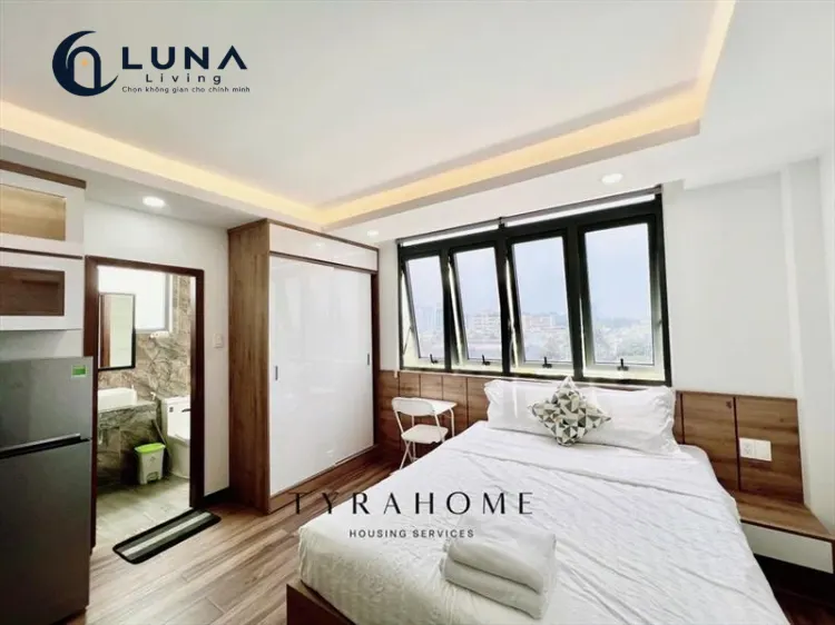 CĂN HỘ DỊCH VỤ FULL NỘI THẤT CÓ CỬA SỔ