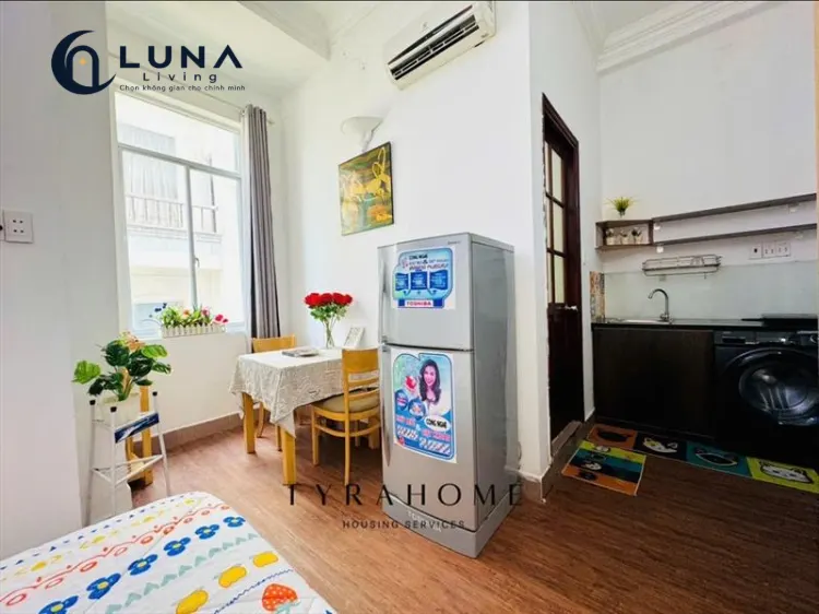 PHÒNG FULL NỘI THẤT CÓ CỬA SỔ