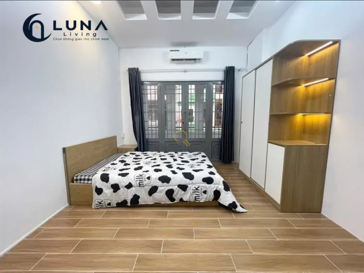 CĂN HỘ DỊCH VỤ FULL NỘI THẤT CÓ BAN CÔNG