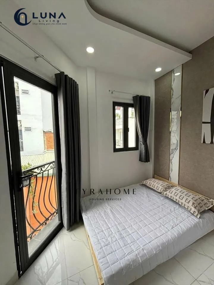 PHÒNG FULL NỘI THẤT CÓ CỬA SỔ