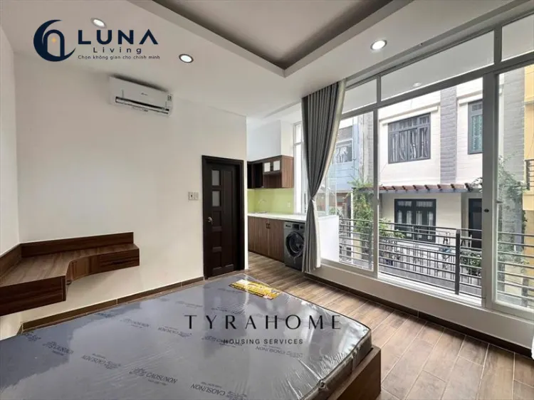 CĂN HỘ DỊCH VỤ FULL NỘI THẤT CÓ CỬA SỔ