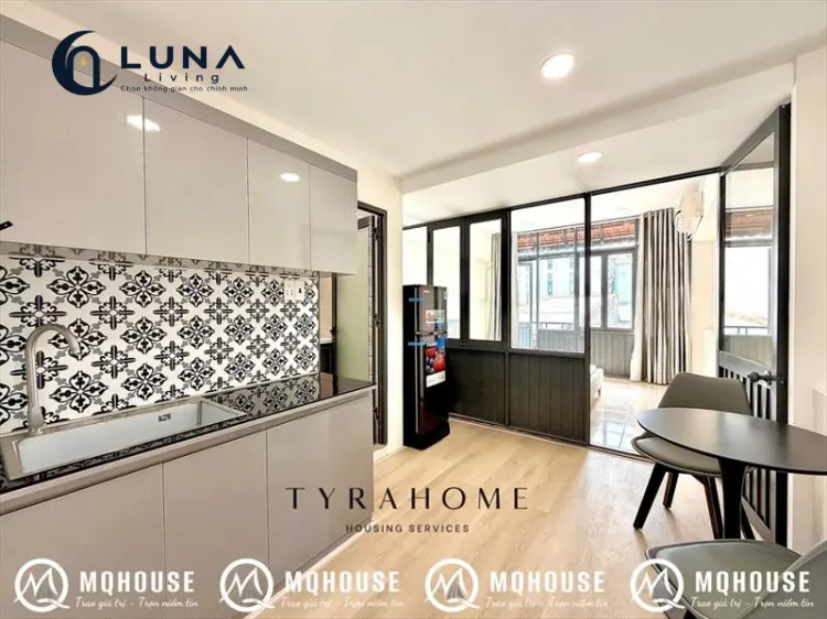 CĂN HỘ DỊCH VỤ FULL NỘI THẤT CÓ BAN CÔNG