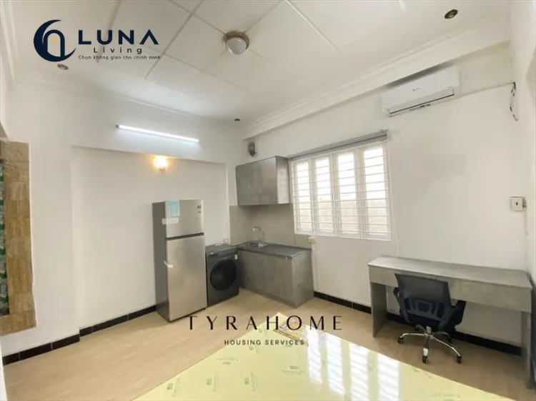 PHÒNG FULL NỘI THẤT MÁY GIẶT RIÊNG CÓ CỬA SỔ
