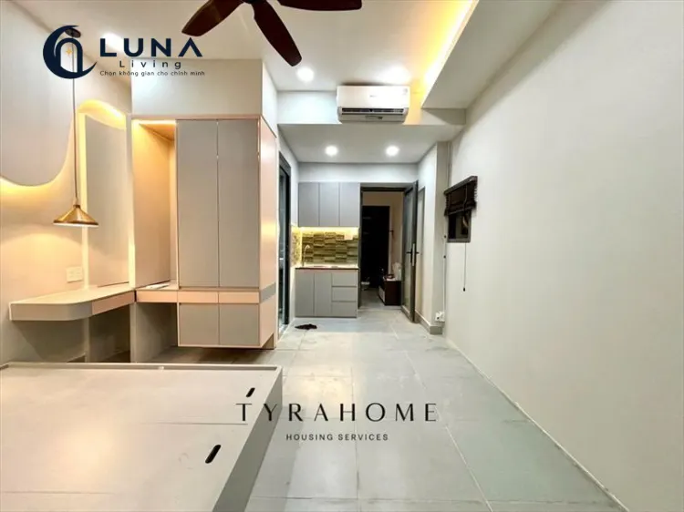 CĂN HỘ DỊCH VỤ FULL NỘI THẤT MÁY GIẶT RIÊNG CÓ BAN CÔNG